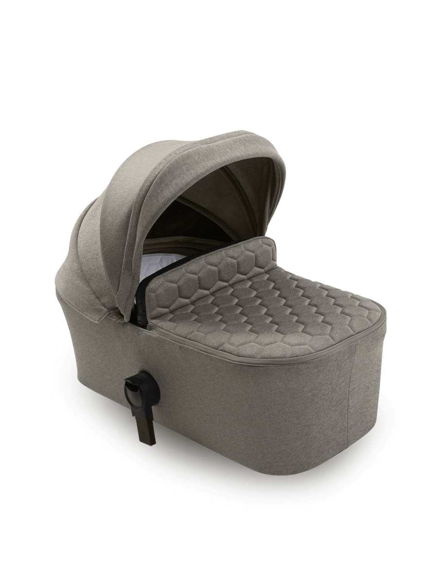 Core Light Moss Carrycot